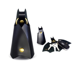 PU cuir chauve-souris forme porte-clés voiture porte-clés étui mode <span class=keywords><strong>Pop</strong></span> clés anneau porte-couverture cadeau pour hommes et femmes - Product Image 4