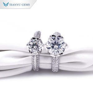 Anillo Tianyu de Plata de Ley S925 Chapado en Oro con Moissanita de 1ct 3ct, Engaste de Puntas, Diseño Minimalista y Elegante para Uso Diario de Mujeres - Product Image 2