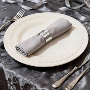 Assiette de Présentation en Céramique 13'' Écologique, Design Minimaliste Beige Clair, Gaufrée, pour Mariage et Dîner, Vente en Gros - Product Image 2