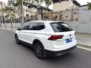 Auto Usado 2018, Automático, Tracción en Dos Ruedas, Configuración de Alta Gama, Vehículo de Segunda Mano de China - Product Image 2