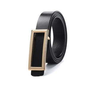 Ceintures élégantes en cuir PU 2026 avec boucle amovible or <span class=keywords><strong>et</strong></span> <span class=keywords><strong>argent</strong></span>, accessoires vestimentaires de haute qualité pour femmes - Product Image 3