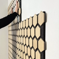 Panneau acoustique moderne pour décoration de bureau et de chambre à coucher Finition en placage Bois Groover Mélamine Polyester Fibre Panneau mural insonorisé pour