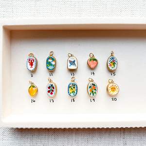 Mode kupu-kupu hati busur bunga desain DIY perhiasan ceri tembaga jimat Aksesori - Product Image 3