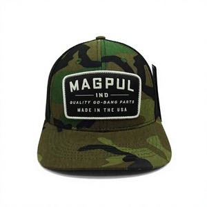 Casquette Trucker Confortable à Dos en Maille avec Patch Tissé Personnalisé 6 Panneaux Camouflage Produite en Usine au Vietnam Style Vintage Décontracté - Product Image 1