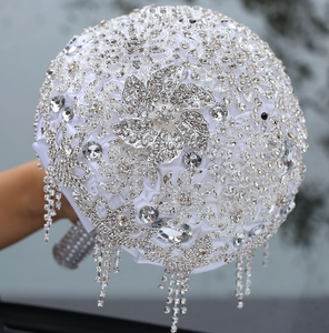 Nouveau <span class=keywords><strong>Bouquet</strong></span> <span class=keywords><strong>de</strong></span> Broche <span class=keywords><strong>de</strong></span> Mariage <span class=keywords><strong>de</strong></span> Luxe Strass Artificiel avec des cristaux Fleur <span class=keywords><strong>de</strong></span> Mariage - Product Image 3