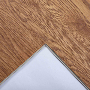 Suelo SPC LVT con Sistema de Clic, Compuesto de Piedra y Plástico, Acabado de Alto Brillo, Uso Residencial, Sin Base Adhesiva - Product Image 1