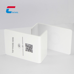 Individuelles Logo QR-<span class=keywords><strong>Code</strong></span> Weiß/Schwarz Acryl Google Bewertung NFC Display-Ständer - Product Image 3