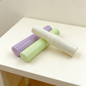Tubos vacíos de nuevo estilo para bálsamo labial, tubos vacíos para lápiz labial y tubos vacíos para cera labial, vendidos directamente por el fabricante. - Product Image 2