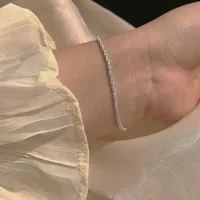 Bracelet chaîne popcorn superposé minimaliste brillant eManco en acier inoxydable couleur or pour femme, look élégant au quotidien, vacances à la plage