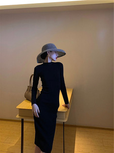 Français rétro Sexy coupe ajustée col rond corps-étreinte Base robe tricotée pour les femmes jupe longue passant genou automne hiver 2024 - Product Image 3