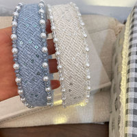 Serre-tête rembourré en tweed avec garniture de perles pour femme, bandeau large à sequins, accessoires de cheveux élégants et tendance, personnalisable directement de l'usine