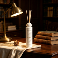 Bouteille diffuseur de parfum 200 ml avec fond épais, impression couleur personnalisée, pulvérisateur à pompe, bouchon et bâtonnets en fibre