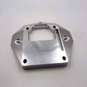 บริการงานกลึง CNC ชิ้นส่วนเหล็กหล่อขึ้นรูปด้วยเครื่องจักรกลความแม่นยำสูงจากอะลูมิเนียมเคลือบสีดำ - Product Image 4