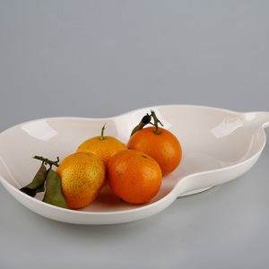 Plato de Frutas de Plástico Blanco en Forma de Calabaza, Diseño Ovalado Moderno, Apto para Lavavajillas, Regalos para Cocina y Comedor, Tamaño L - Product Image 1
