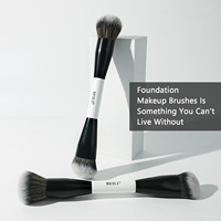Ensemble de pinceaux de maquillage de luxe végétaliens à double face avec manche en bois, respectueux de la peau, pour application précise des fards à paupières et correcteurs, marque privée