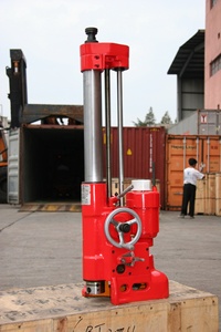 T8014A High Quality Vertical Cylinder Piston Boring Machine for Engine Cylinders CE Standard 65-140mm Boring <b>Range</b> Motorcycles - Product Image 3