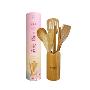 Ensemble de cuisine Cherry Blossom, fabriqué en bois de teck massif à 100 %, alliant durabilité et beauté naturelle pour un ensemble d'ustensiles de cuisine sécurisé. - Product Image 1