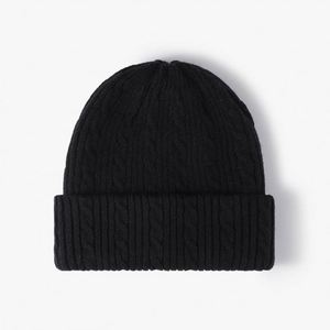 Gorro de lana de doble capa cálido y acolchado para hombre y mujer, gorro de punto neutro de moda, gorro de lana para exteriores contra el frío. - Product Image 5