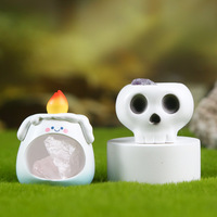 Vente en gros Halloween : Figurine de collection mystère en résine peinte à la main, motif fantôme farceur, avec cristal et citrouille magique rare, type Pai Blindbox DIY
