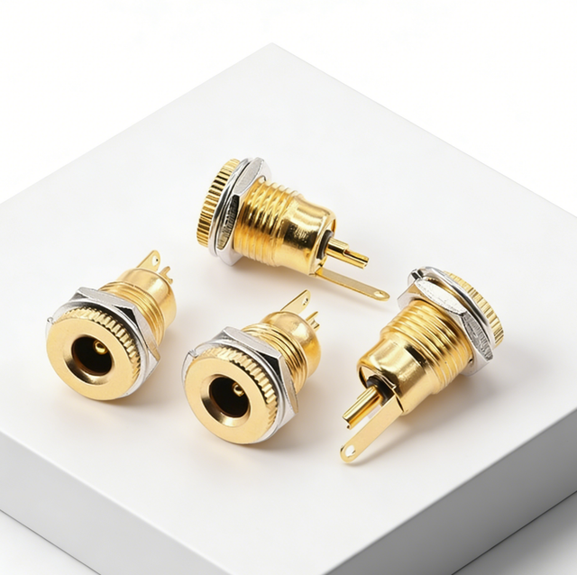 DC099 Power Socket/full Copper Gold Plated 5.5*2.1-2.5 Core Metal 10A High Current Vertical 5525