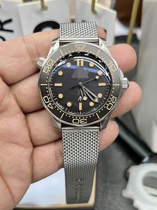 Montre mécanique personnalisée pour homme, style célébrité, avec réserve de marche lumineuse discrète, en acier inoxydable, tendance - Product Image 1