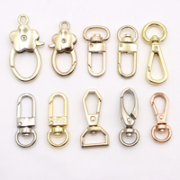 Mousqueton à ressort en métal durable, conception sécurisée, mousqueton à verrouillage par poussée, 13 mm, fermoir de porte-clés en métal, mousqueton pour sac, clip pour chien, fournitures de quincaillerie