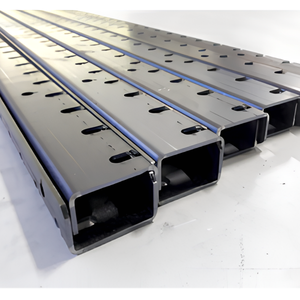 Soporte Metálico de Precisión CNC con Diseño de Recortes y Orificios Preperforados para Piezas de Vehículos - Product Image 3