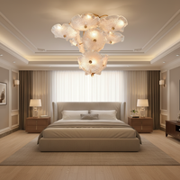 Luminaires de plafond en cuivre, modernes et luxueux, fabriqués à la main, finition or intemporelle pour salons, salles à manger, hôtels, villas