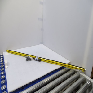 Sd4r30-1350e Safety Light Curtain for Automation Control Parts & Industrial Spare Parts - Product Image 1