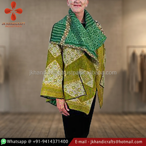 Vintage hecho a mano Reversible Sari Kantha chaquetas Kimono - Product Image 2