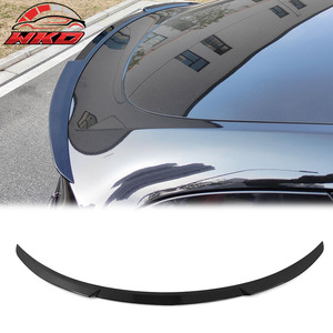 Alerón Trasero Estilo IKON para Tesla Model Y 2020-2025, Negro Brillante - Product Image 1