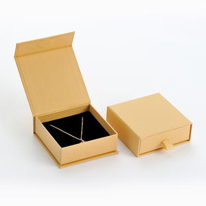 Boîte de papier rigide à fermeture magnétique personnalisée Boîte d'emballage de bijoux avec logo - Product Image 4