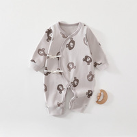 Barboteuse nouée pour bébé en pur coton à manches longues, imprimé ours mignon, avec fermeture à boutons-pression à l'entrejambe, combinaison pour nourrisson, vêtement de détente pour bébé