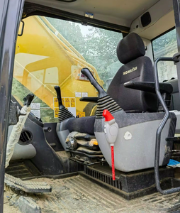 Excavadora Hidráulica Grande de Servicio Pesado Komatsu PC300 Personalizada de Treinta Toneladas en Venta con Cucharón de Dos Metros Cúbicos - Product Image 2