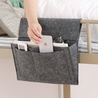 Sac de rangement multifonctionnel en feutre pour le chevet, le bureau, le canapé et la télévision.