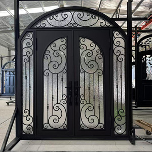 Puerta Batiente <span class=keywords><strong>de</strong></span> Hierro Forjado <span class=keywords><strong>de</strong></span> Alta Resistencia Antirrobo <span class=keywords><strong>para</strong></span> Proyectos <span class=keywords><strong>de</strong></span> Villas y Hoteles <span class=keywords><strong>de</strong></span> Lujo, Puerta <span class=keywords><strong>de</strong></span> Entrada Ornamentada Forjada a Mano con Acabado Antioxidante - Product Image 2