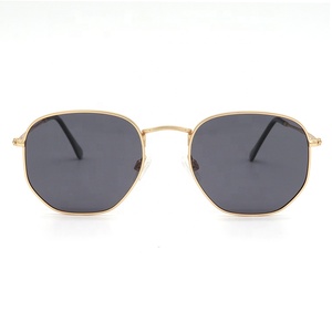 <span class=keywords><strong>Occhiali</strong></span> <span class=keywords><strong>da</strong></span> <span class=keywords><strong>Sole</strong></span> Personalizzati 3447 UV400 Design di Marca alla Moda in Metallo Forma Esagonale <span class=keywords><strong>Occhiali</strong></span> <span class=keywords><strong>da</strong></span> <span class=keywords><strong>Sole</strong></span> Polarizzati per Uomo - Product Image 2