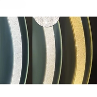 Miroir de salle de bain ovale à LED avec cadre en mosaïque de cristal écrasé rétroéclairé pour coiffeuse, hôtel, maison, vente en gros