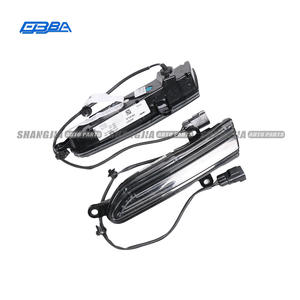 Luces Traseras Interiores Negras para Aston Martin DB11 2016-2024 L:HY53-138453-DC R:HY53-138452-DC - Product Image 2