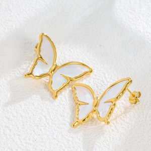 1 Paire de Boucles d'Oreilles Créoles Papillon en Acier Inoxydable Doré avec Incrustation Naturelle de Nacre, Tendance, Élégantes et Polyvalentes pour Soirées - Product Image 4