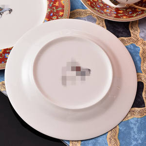 Ensemble de 4 pièces de vaisselle en porcelaine fine de haute qualité, tasses à café et soucoupes, assiettes à dîner pour mariage, vente en gros - Product Image 5