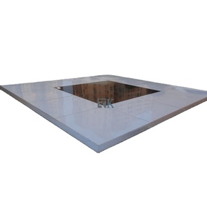 Elegantes Paneles de Piso para Bailar en Blanco y Negro con Acabado Brillante, Estilo Cuadros, para Decoración de Bodas - Product Image 1