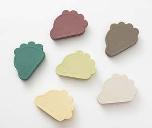Delizioso cibo in Silicone Dino con coperchio, contenitore Premium BPA in Silicone Snack Box per bambini - Product Image 1