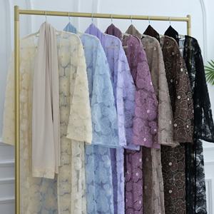 Loriya lusso fatto a mano <span class=keywords><strong>Dubai</strong></span> <span class=keywords><strong>Abaya</strong></span> pizzo 2025 3D texture floreale con perline con perline Cardigan musulmano da donna nuovo Open <span class=keywords><strong>Abaya</strong></span> abbinamento Hjiab - Product Image 1