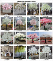 Neues Design Fabrik-Bestseller Hohe Hochzeitsdekoration Künstliche Blumen Bäume Kirschblüten Tischdekoration Baum