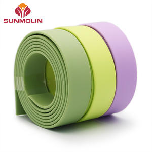 Guinzaglio per Cani Personalizzabile, Ecologico e Sostenibile, con Finitura Opaca Morbida, Realizzato con Cinghia Rivestita in PVC Impermeabile - Product Image 1