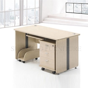 <span class=keywords><strong>Bureau</strong></span> d'ordinateur économique en mélamine pour personnel <span class=keywords><strong>avec</strong></span> <span class=keywords><strong>plateau</strong></span> pour clavier et tiroirs verrouillables - Product Image 3