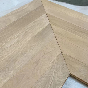 Pavimento in Legno di Quercia Naturale Non Trattato, Parquet a Spina di Pesce per Arredamento Interno - Product Image 1