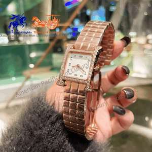 Reloj de Cuarzo para Mujer Marca H, Estilo Antiguo de Lujo, Diseño de Monedas de Dibujos Animados, Correa de Cuero Italiano Cuadrada de 16 mm, Resistente al Agua, Cristal de Zafiro - Product Image 2