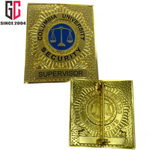 12 Năm Kinh Nghiệm Nhà Máy Cá Nhân Hoá Tùy Chỉnh Logo Kim Loại Mềm Men Nhãn Pin An Ninh Huy Hiệu Với An Toàn Pin - Product Image 3